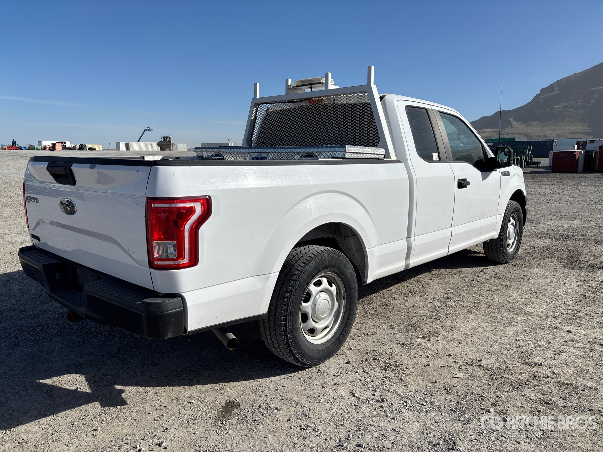 General Appearance with Image, coin arrière droit