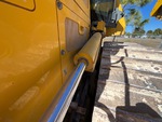 Hydraulics with Blade Lift Cylinders