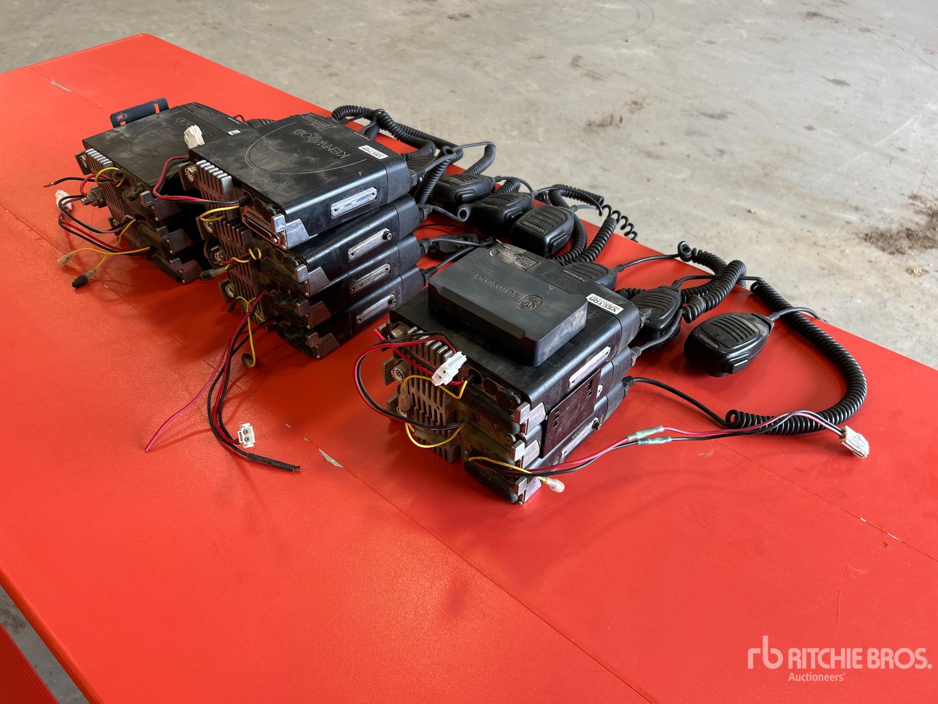 General Appearance with Imagen: esquina trasera derecha