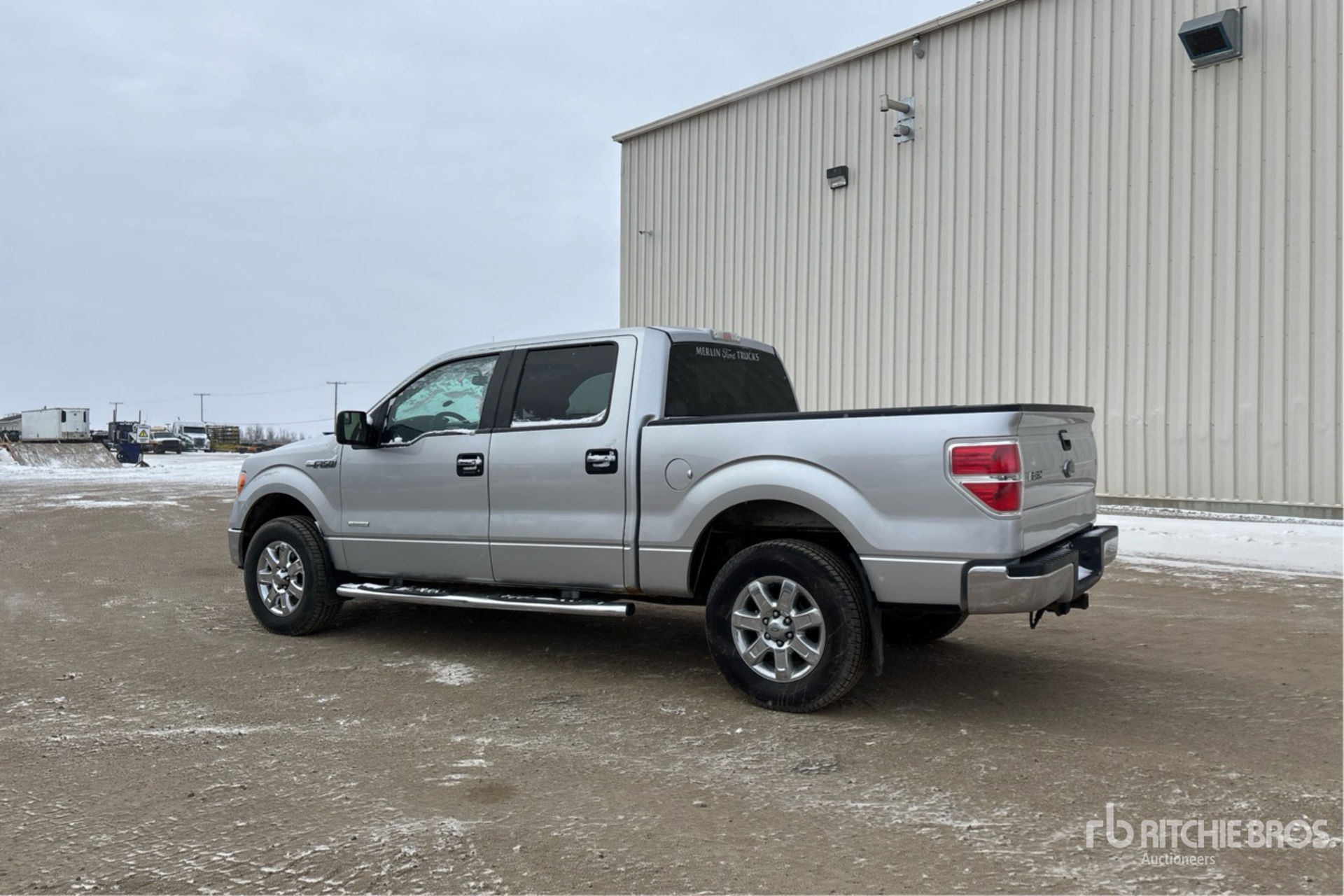 General Appearance with Picture, Left Rear Corner