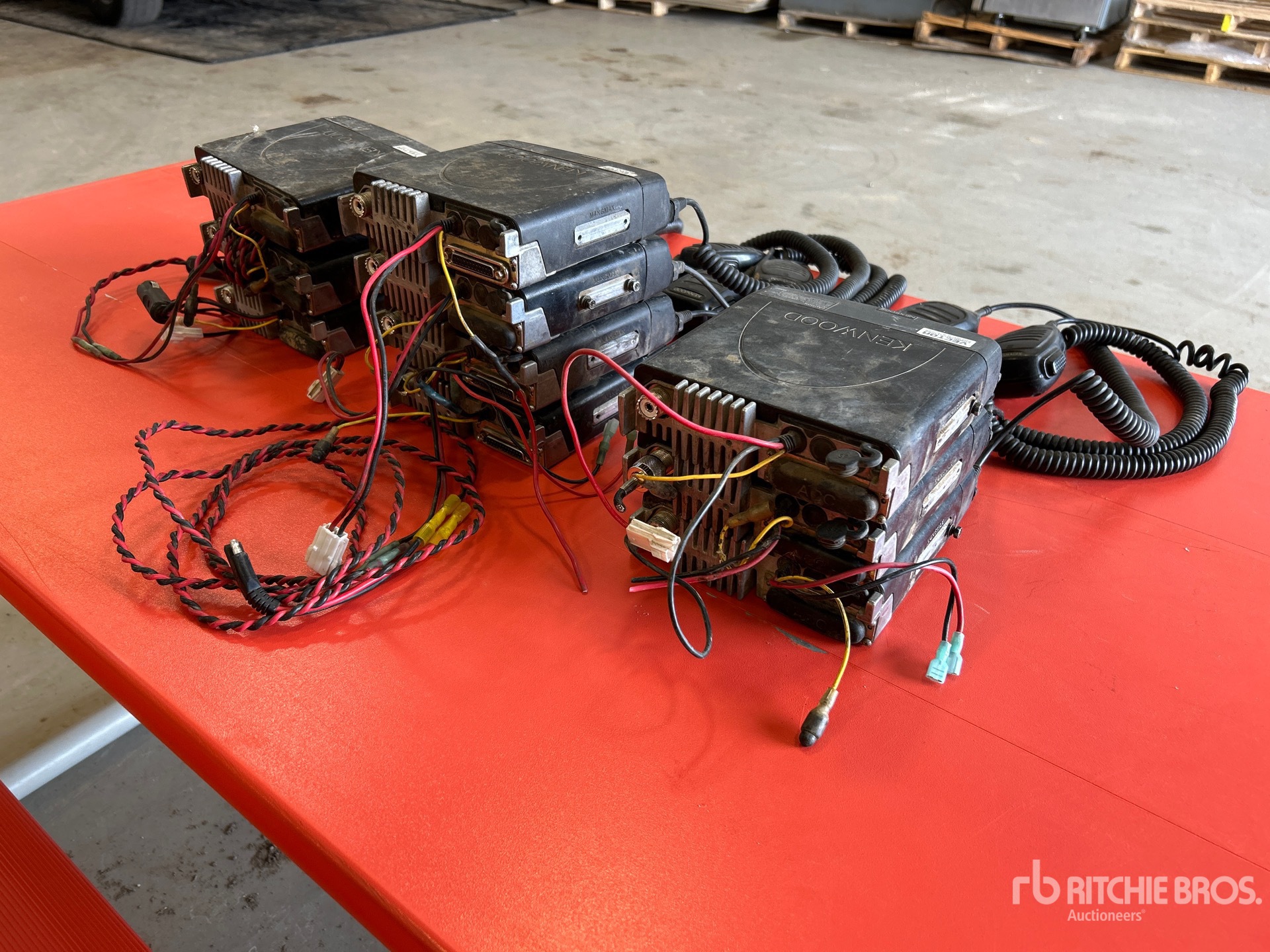 General Appearance with Imagen: esquina trasera derecha