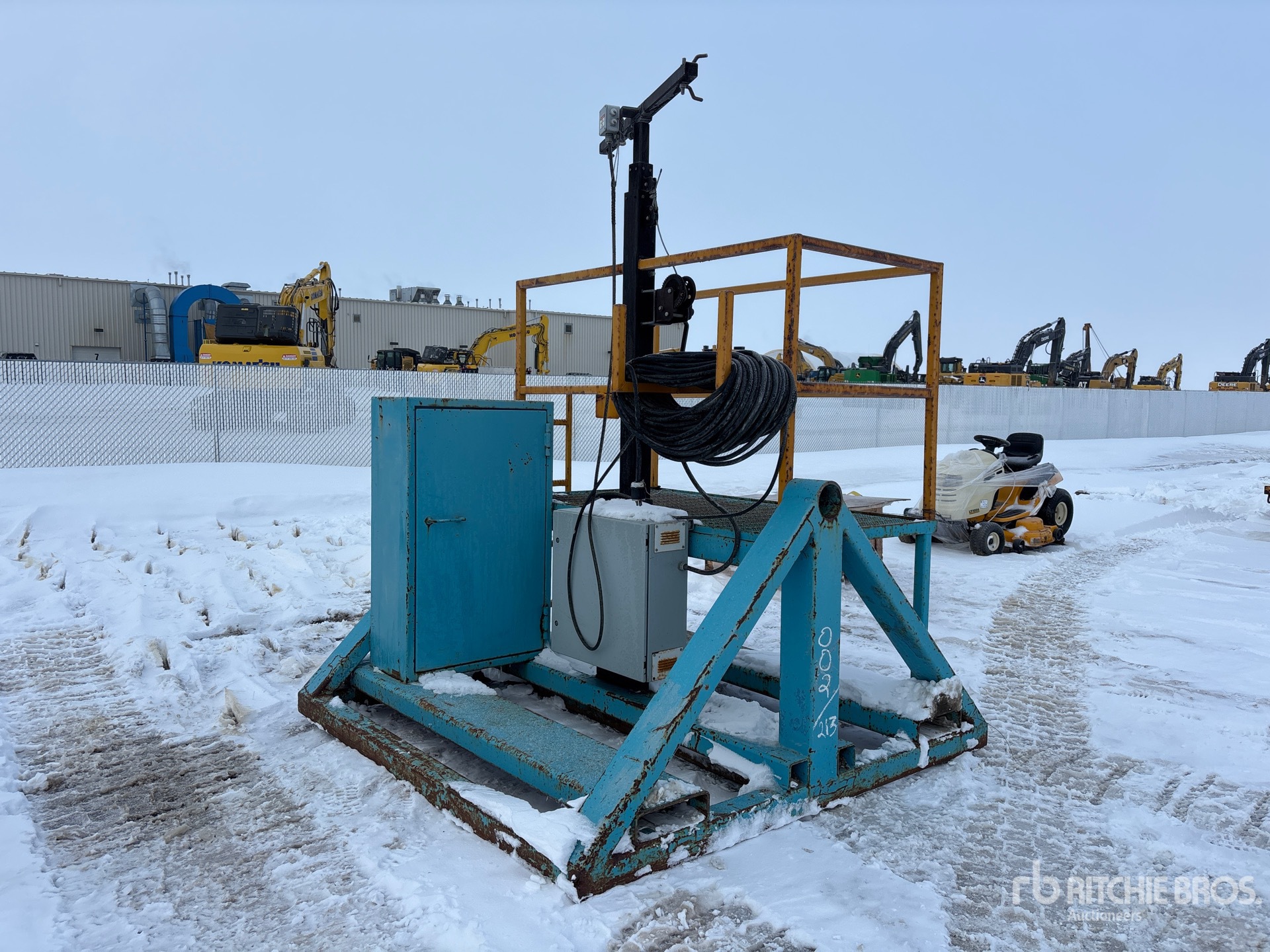 General Appearance with Picture, Right Front Corner