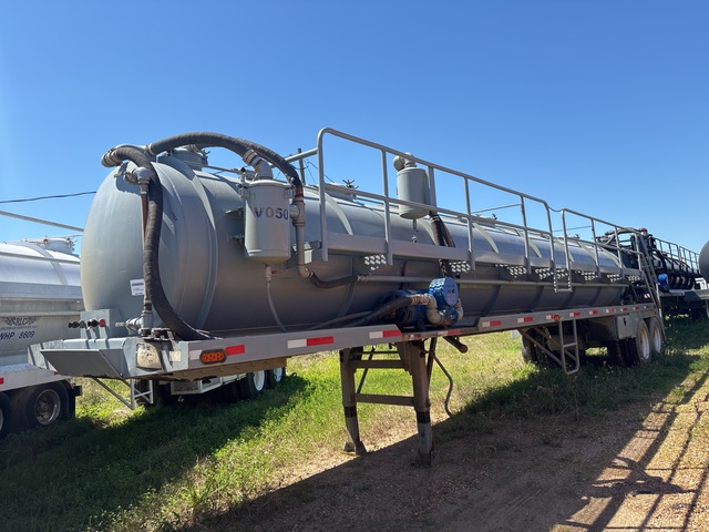 2015 PCI 130 bbl T/A Vacuum Tanker Trailer