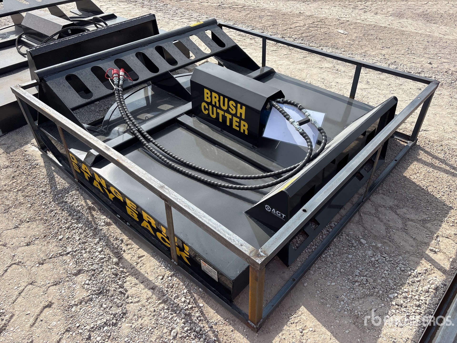 General Appearance with Imagen: esquina trasera izquierda