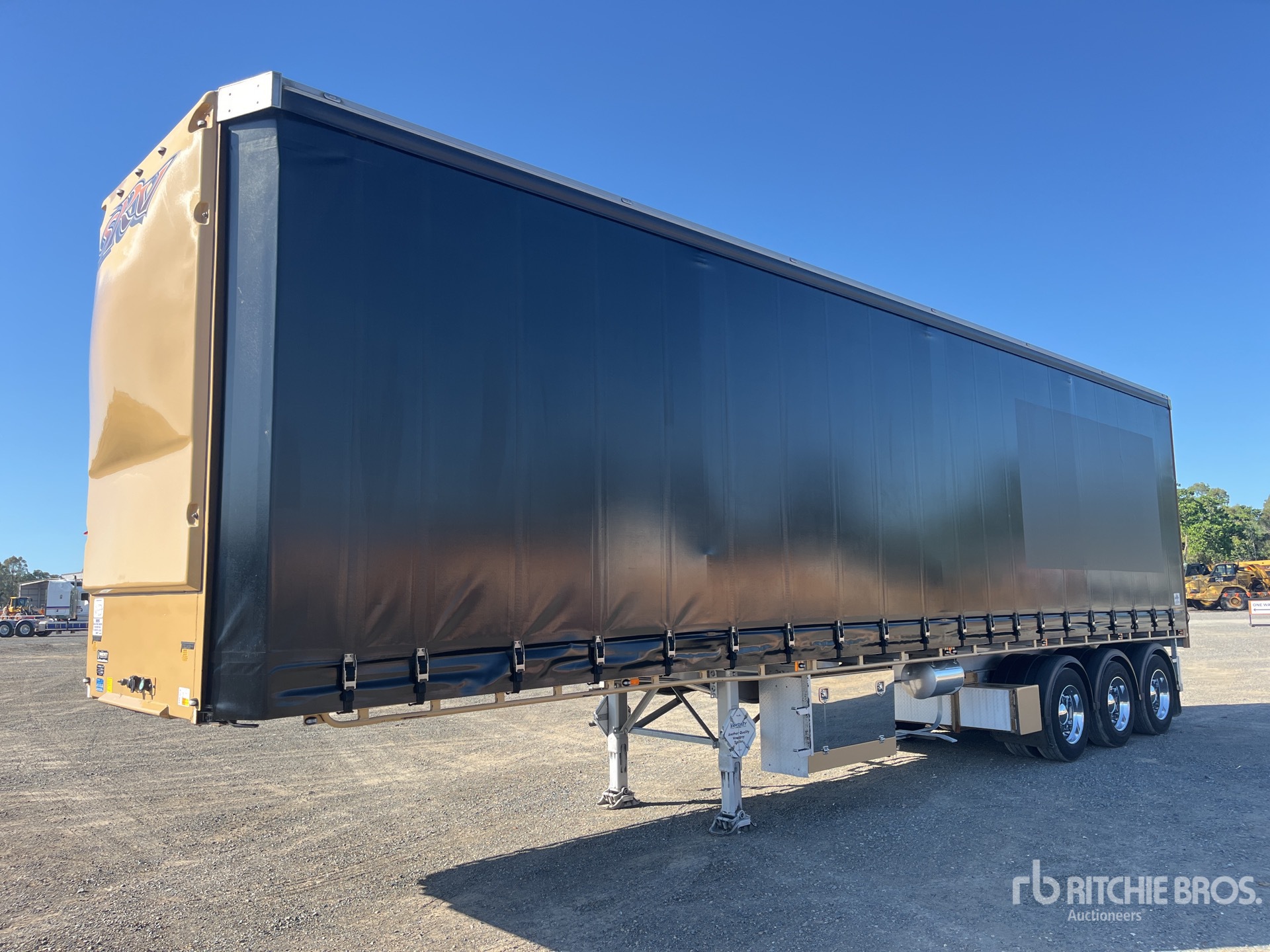 General Appearance with Bild, Ecke vorne rechts