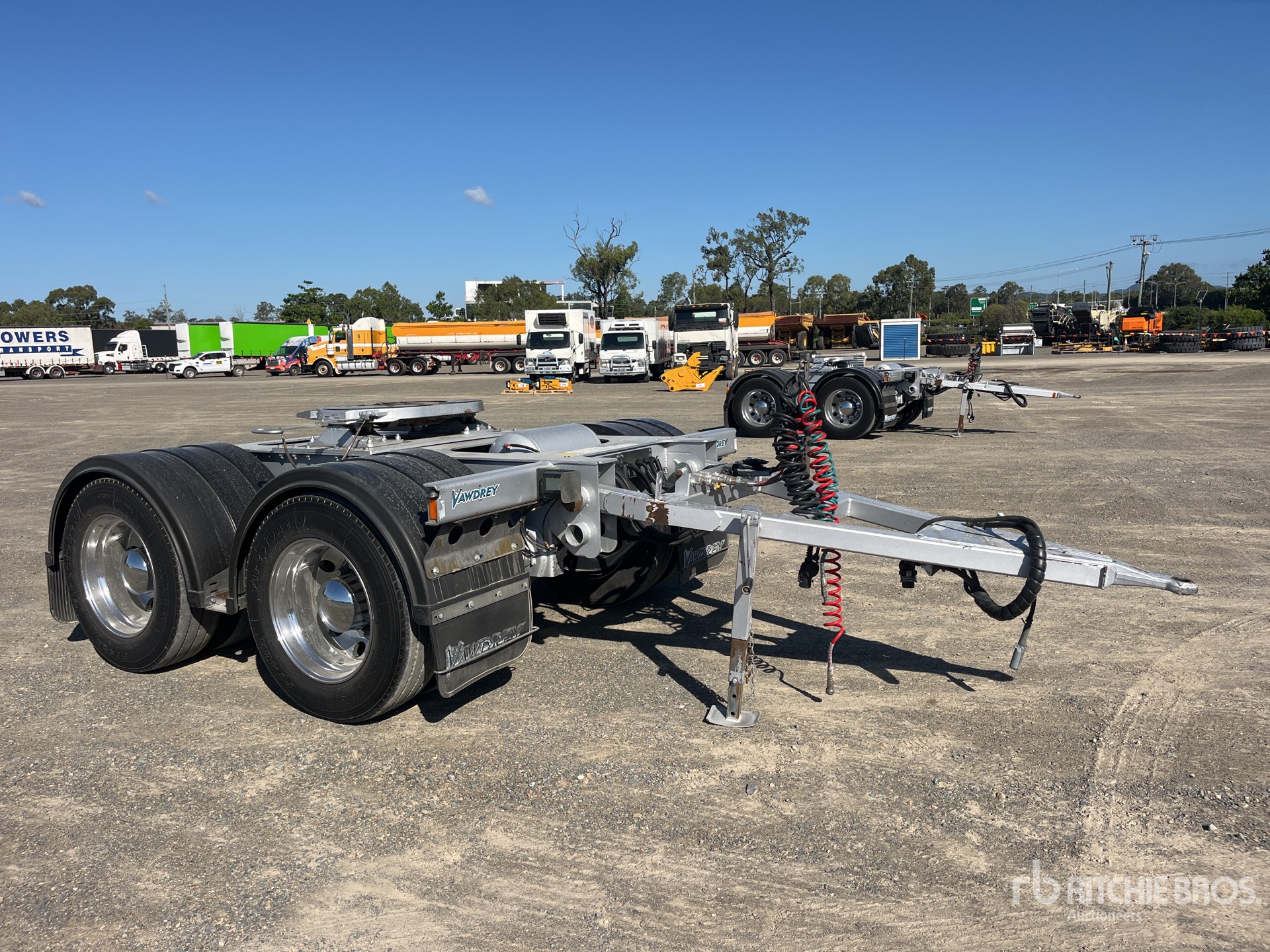 General Appearance with Bild, Ecke vorne links