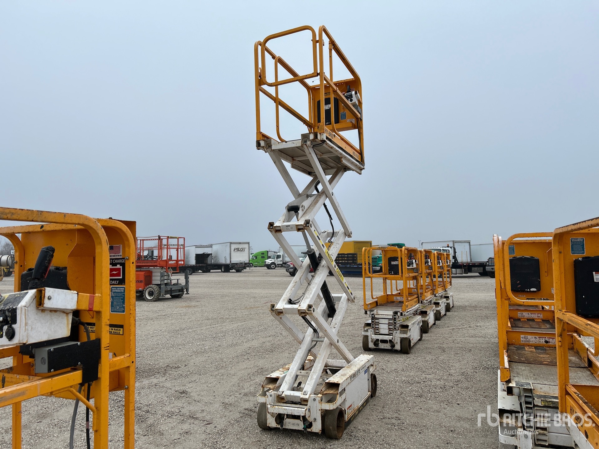 Aspect général with Image, coin arrière droit