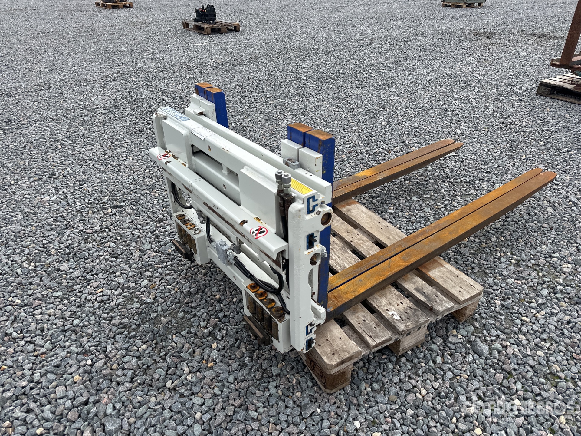 General Appearance with Imagen: esquina trasera derecha