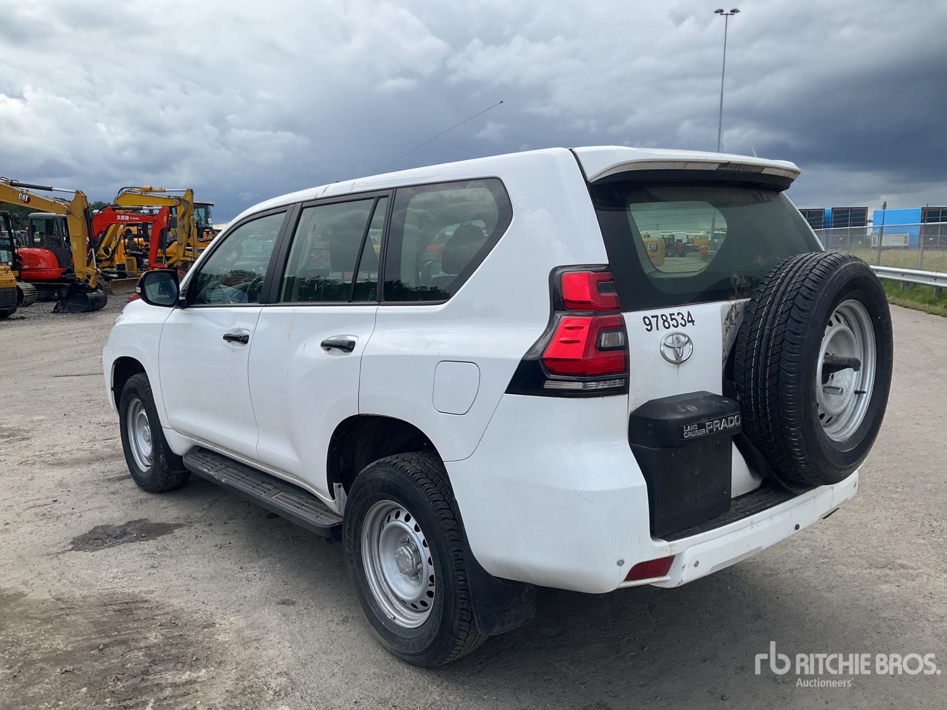 General Appearance with Picture, Left Rear Corner