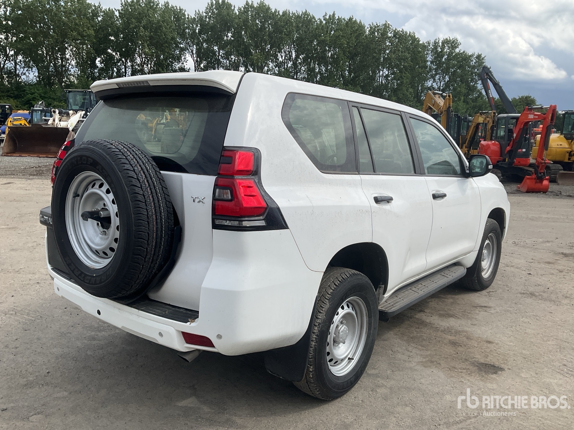 General Appearance with Picture, Right Rear Corner