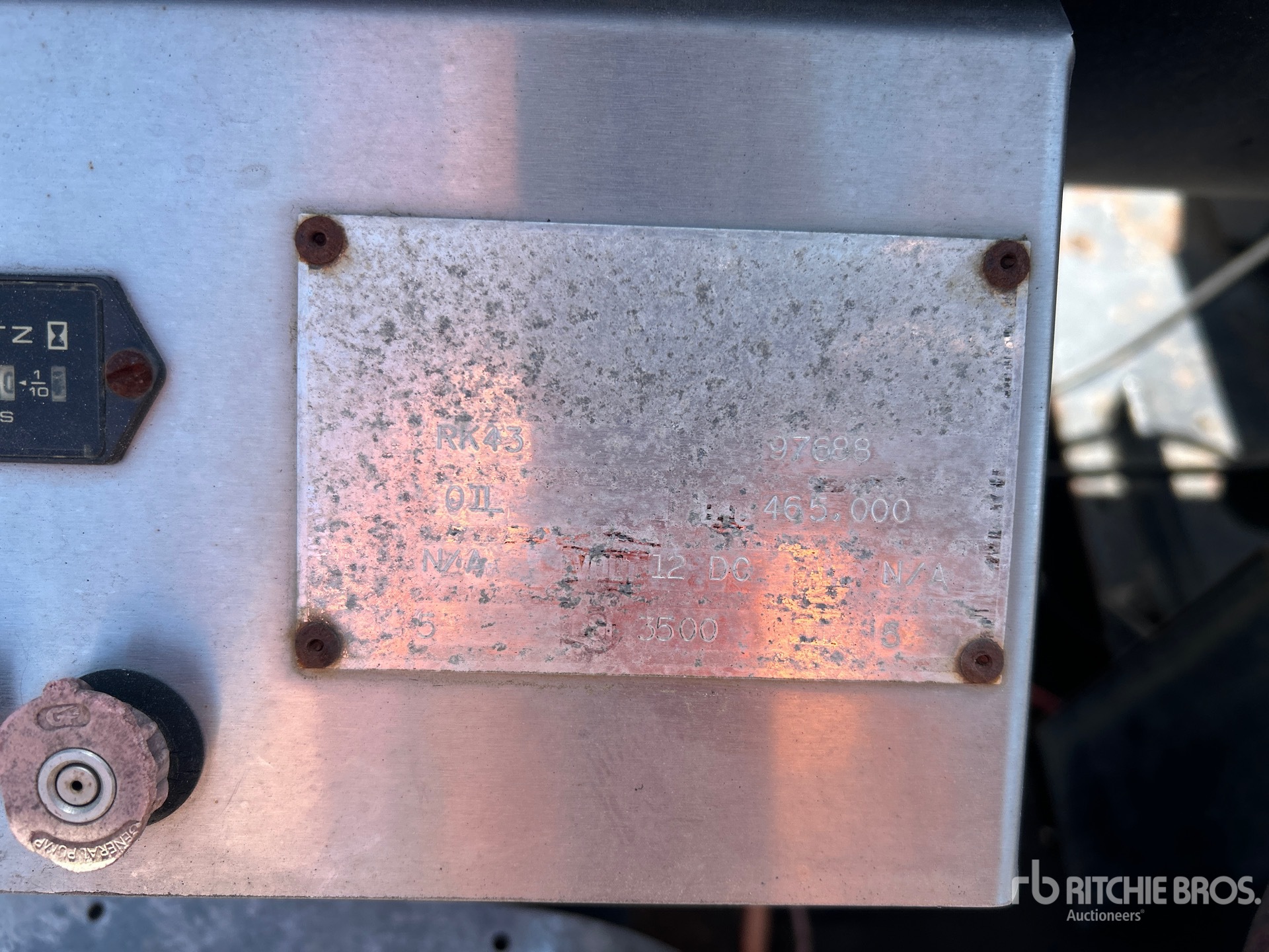 General Appearance with Unit Serial Number