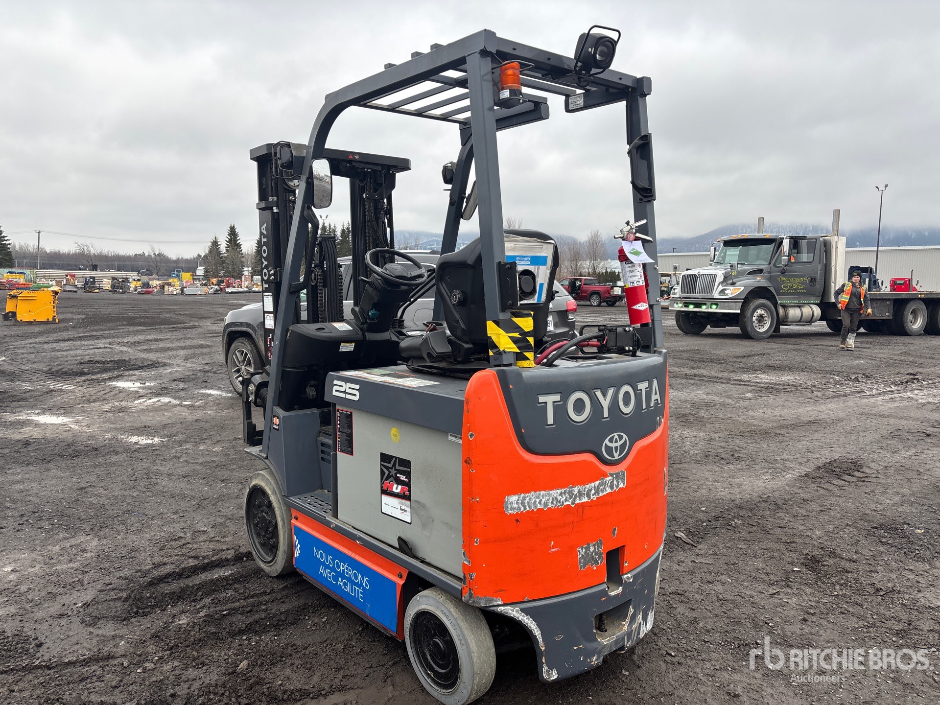 General Appearance with Imagen: esquina trasera izquierda