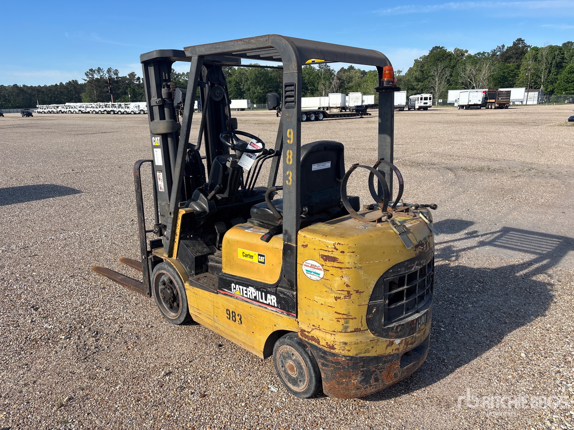 General Appearance with Imagen: esquina trasera izquierda