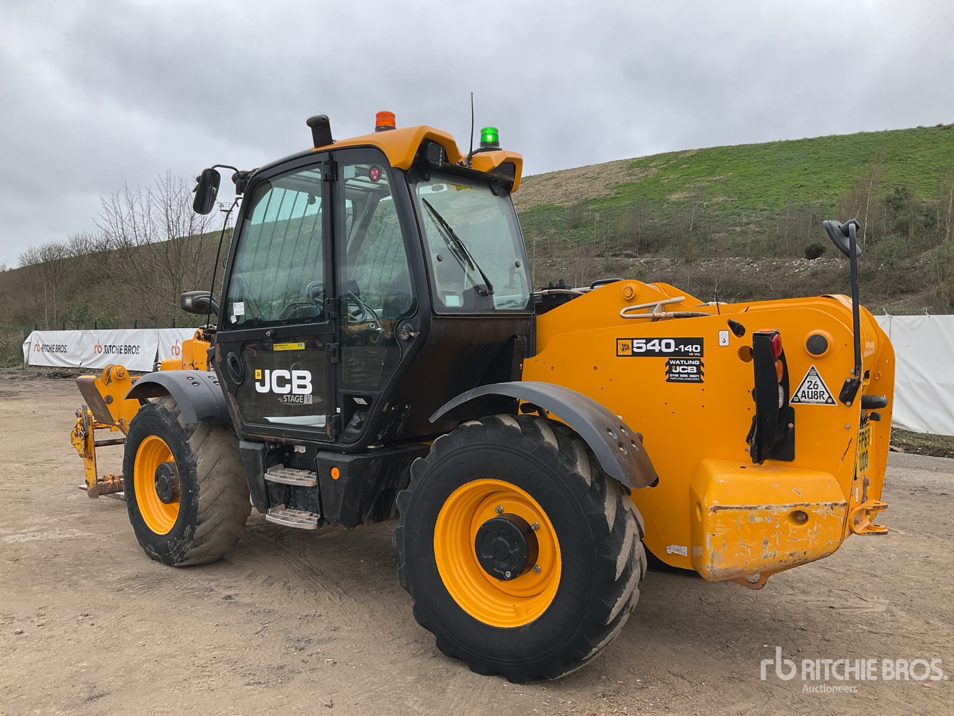 General Appearance with Bild, Ecke hinten links