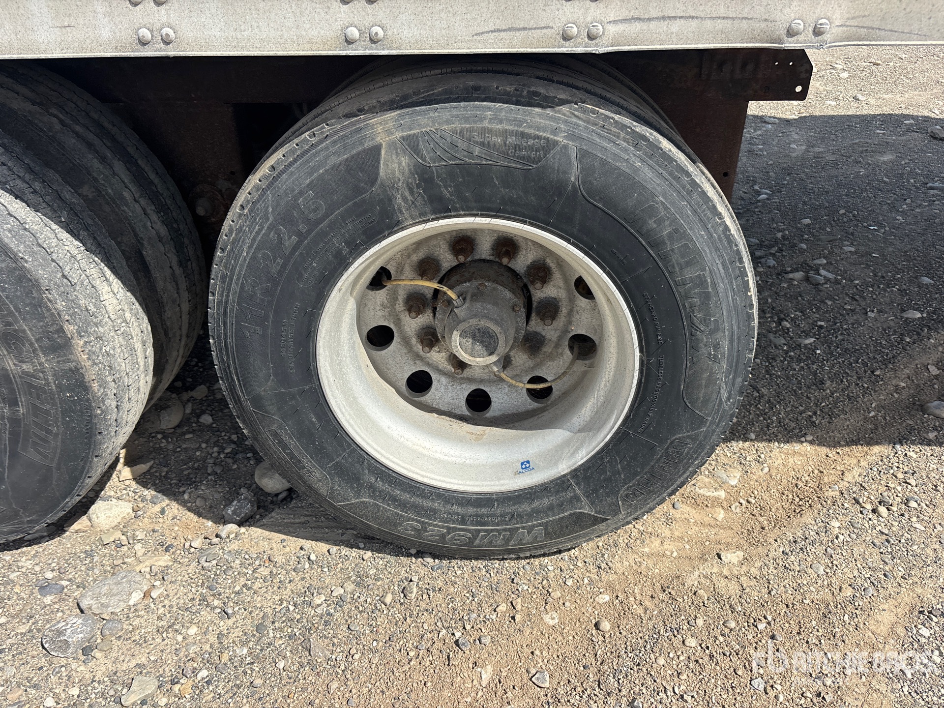 2018 Utility 4000DX