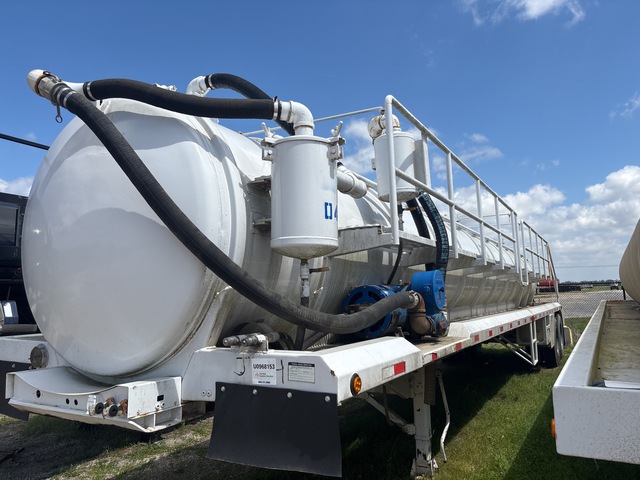 2012 Gallegos T/A Vacuum Tanker Trailer