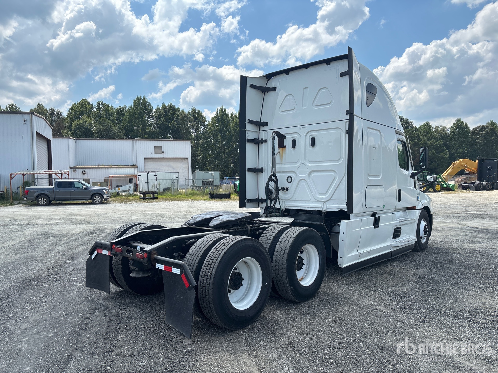 2022 Freightliner CASCADIA 126