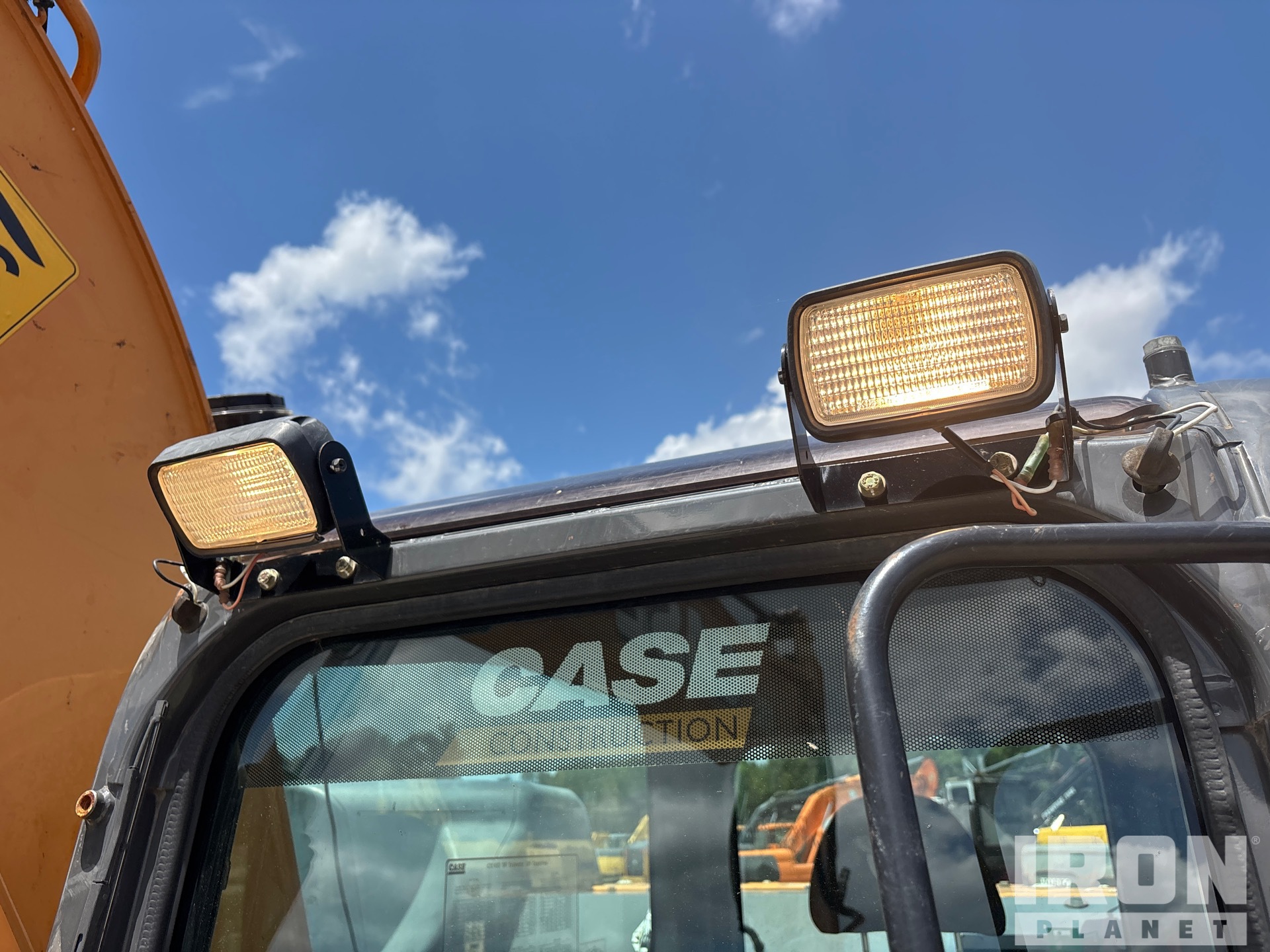2021 Case CX145D SR