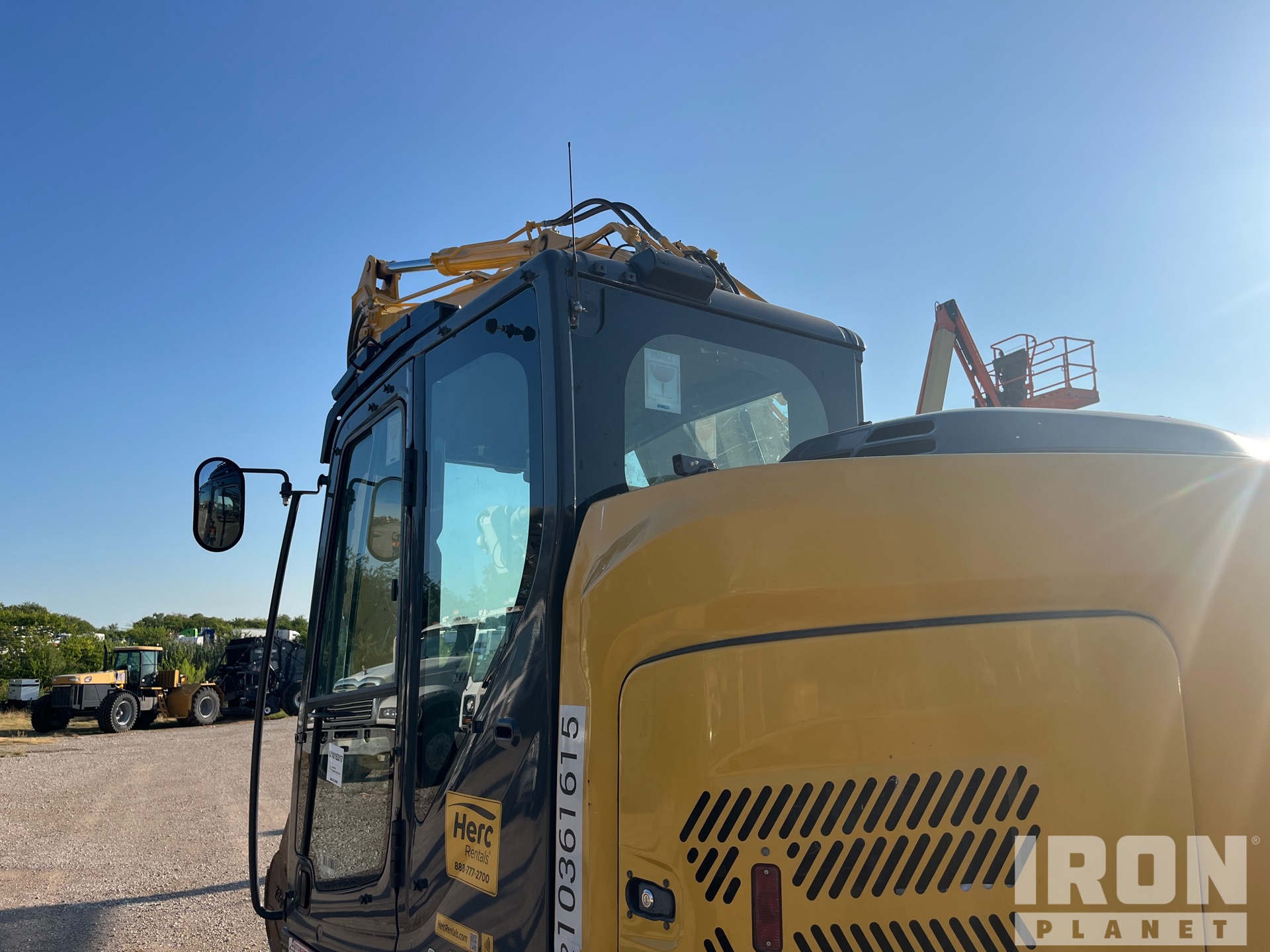 2022 Kobelco SK140LC-7