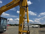 Hydraulics with Auxiliary Hydraulic Plumbing