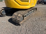 Undercarriage with Right Track Shoes