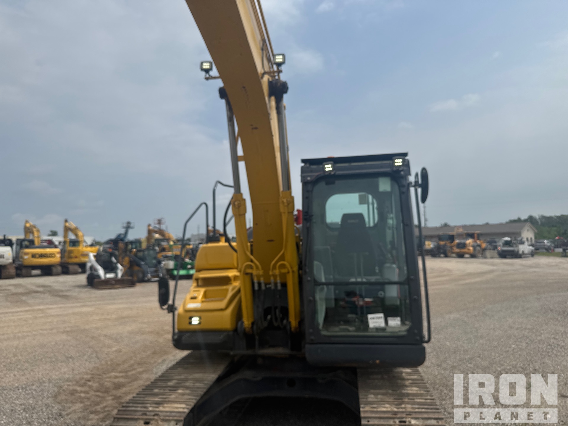 2021 Kobelco SK130LC-11
