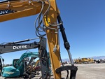 Hydraulics with Auxiliary Hydraulic Plumbing