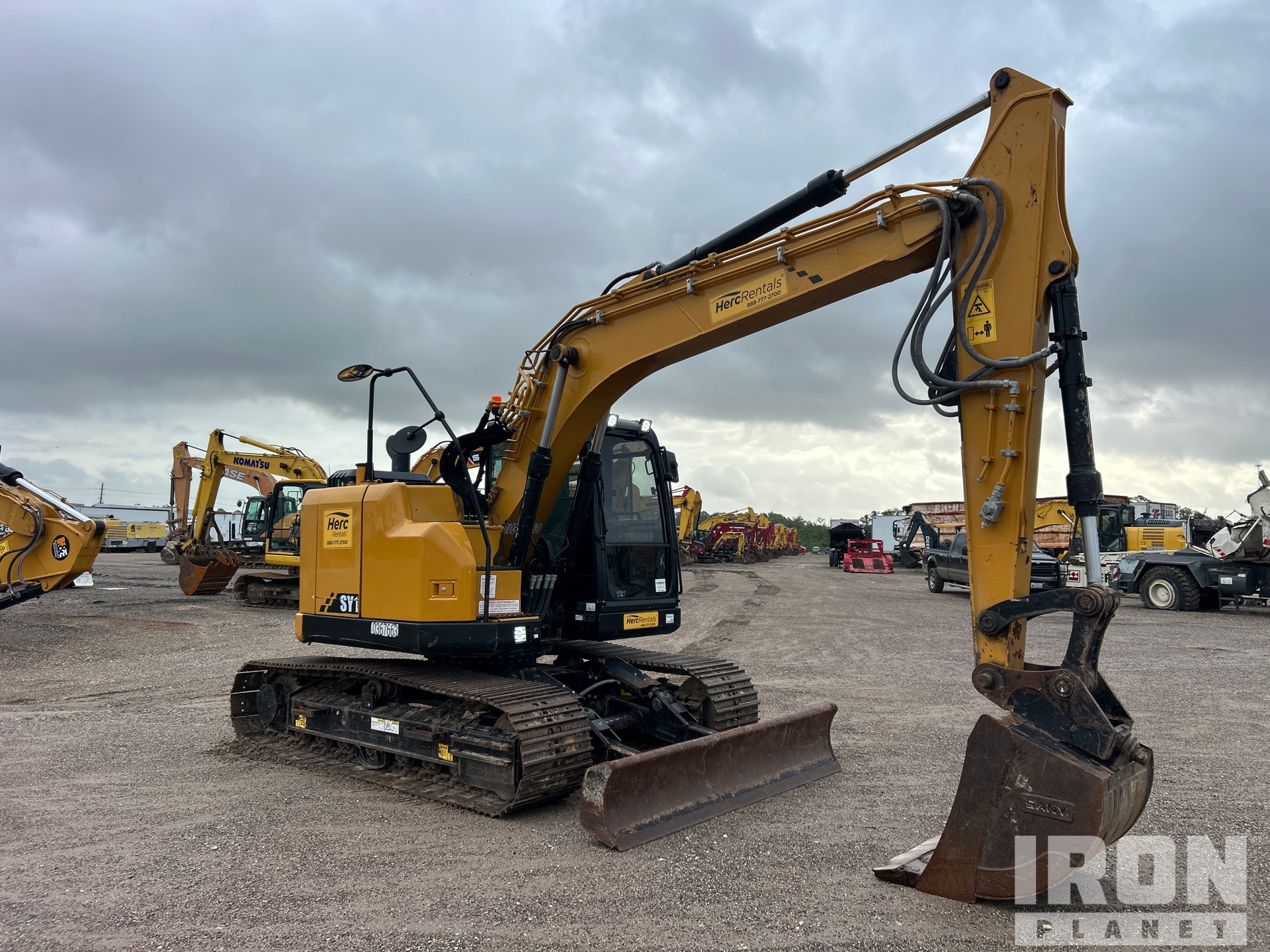 General Appearance with Foto, angolo anteriore destro