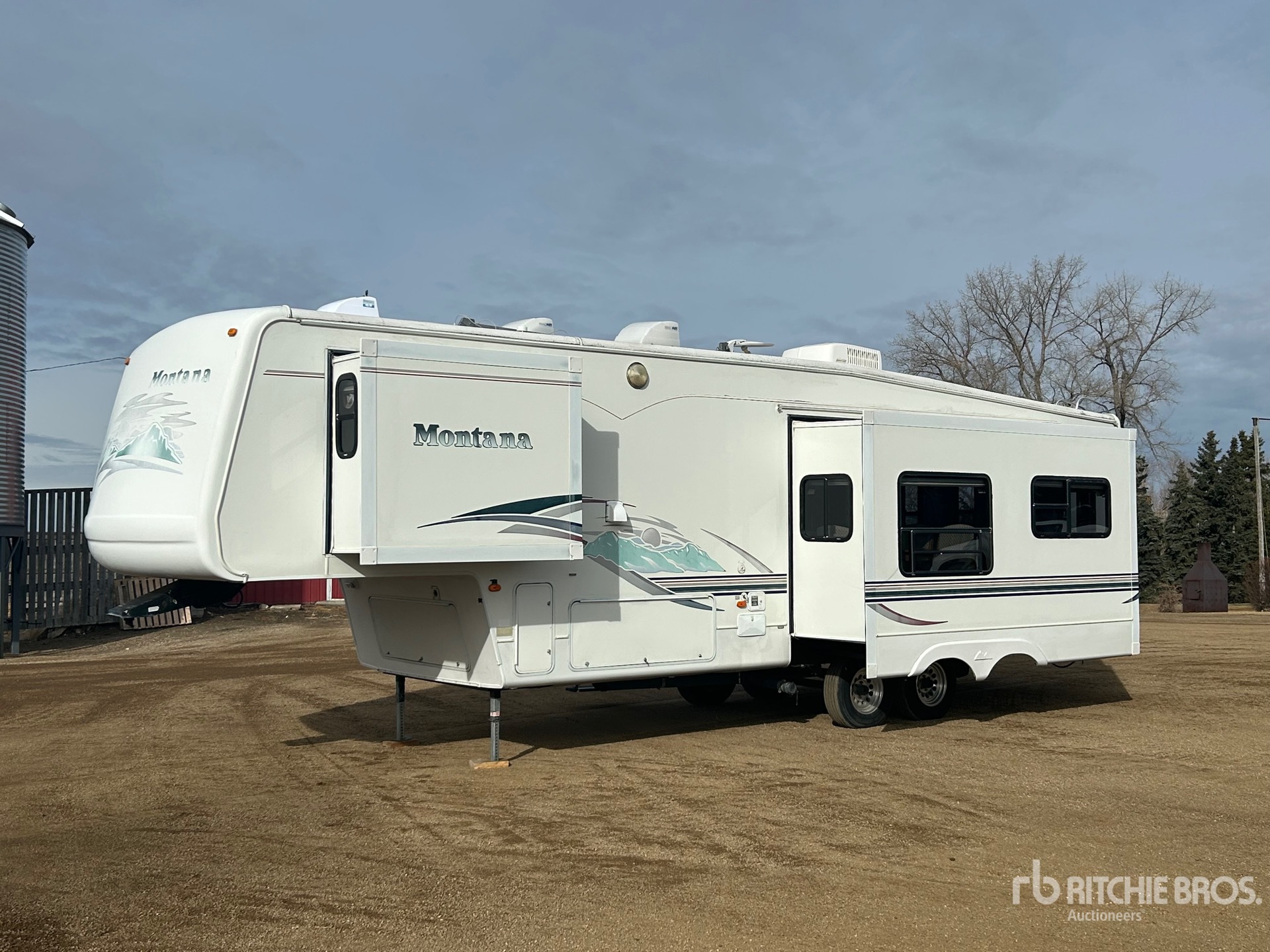 General Appearance with Imagen: esquina delantera izquierda