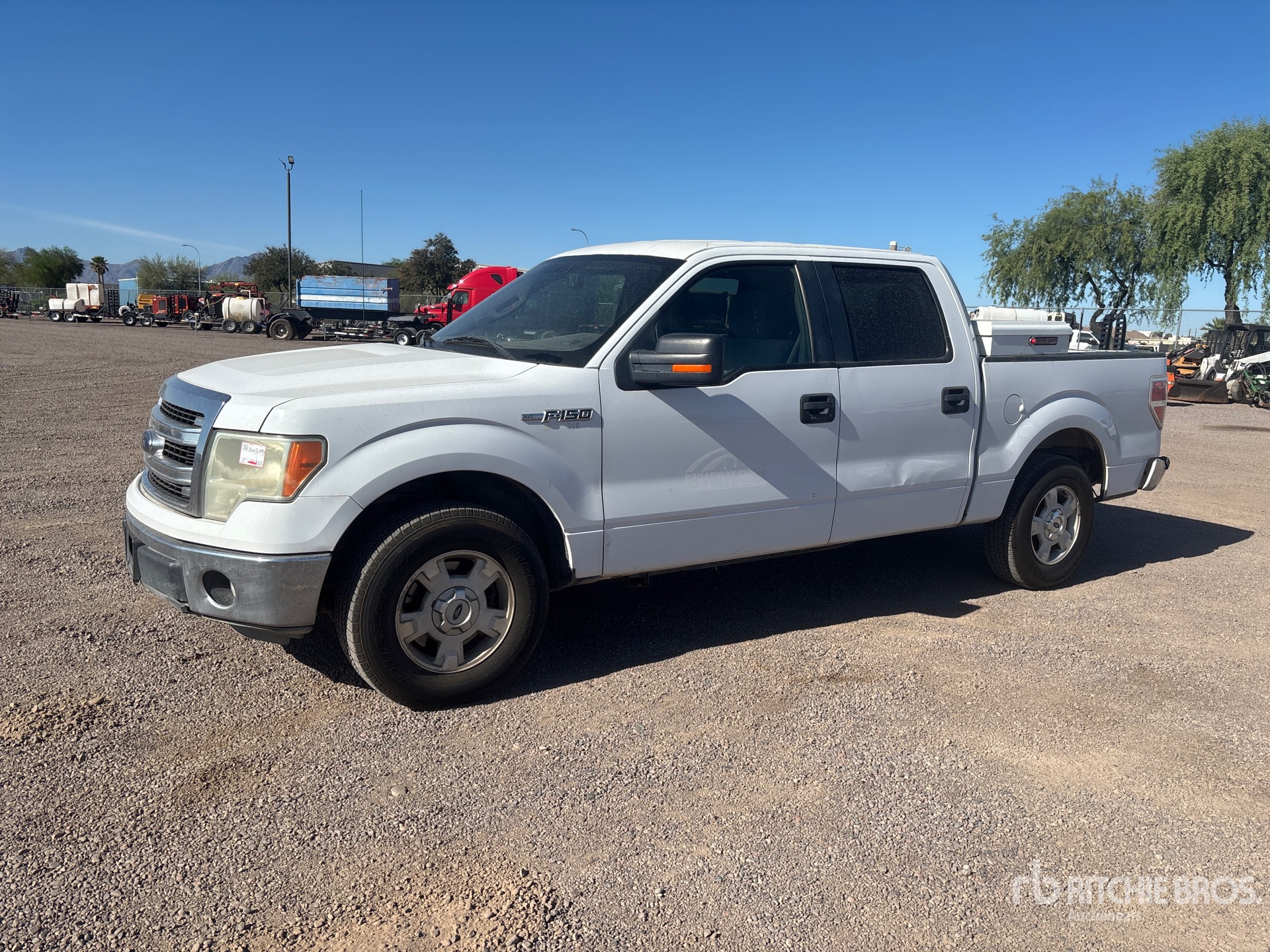 General Appearance with Picture, Left Front Corner