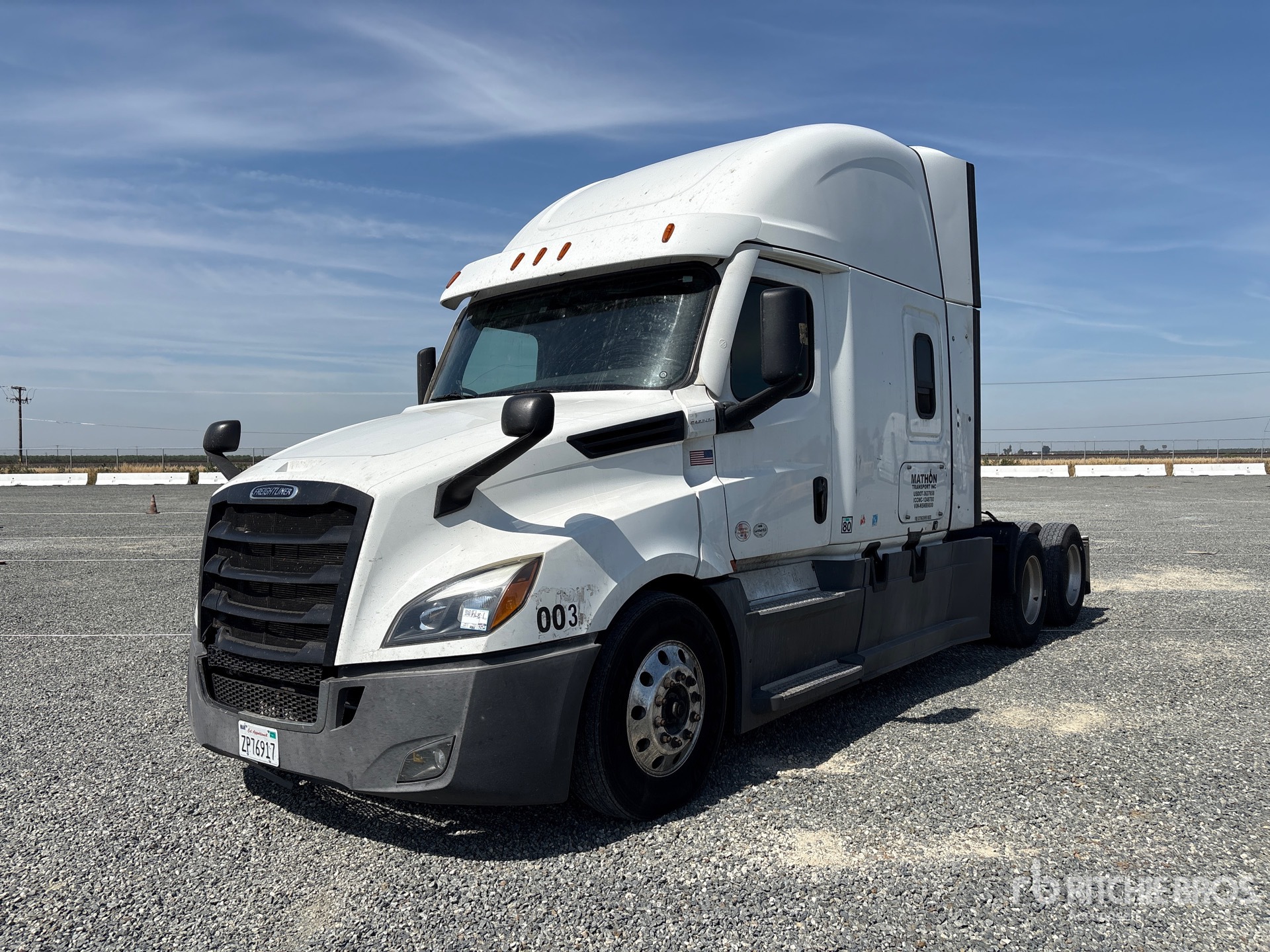 Aspect général with Image, coin avant gauche