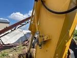 Hydraulics with Auxiliary Hydraulic Plumbing