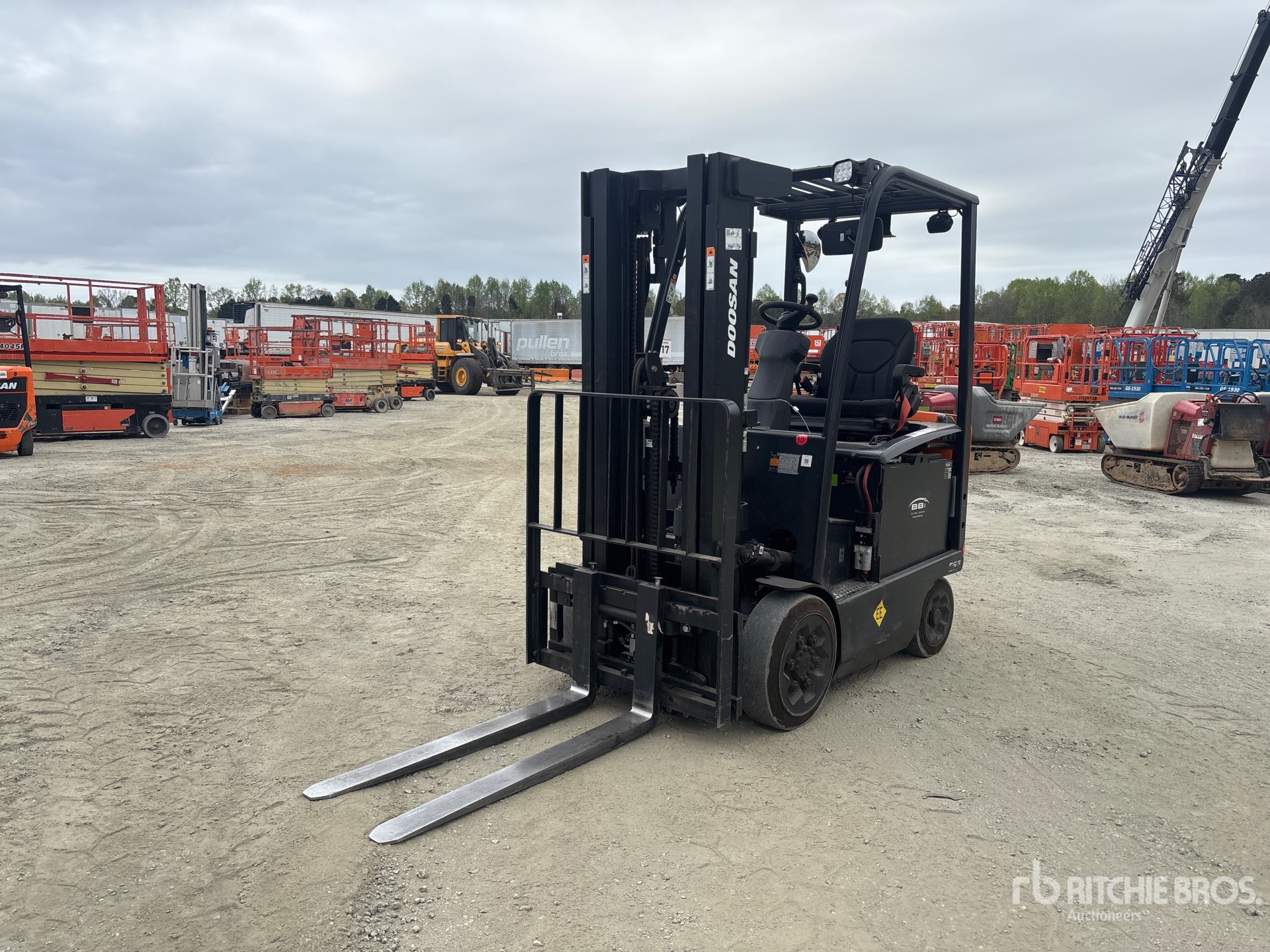 General Appearance with Image, coin avant gauche