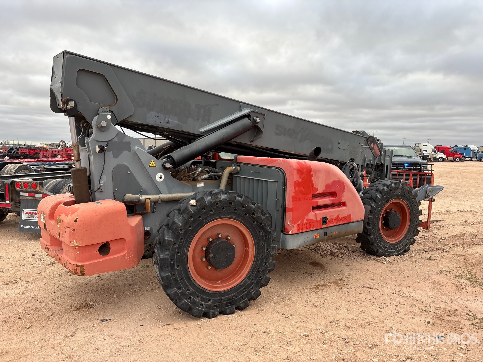 General Appearance with Imagen: esquina trasera derecha