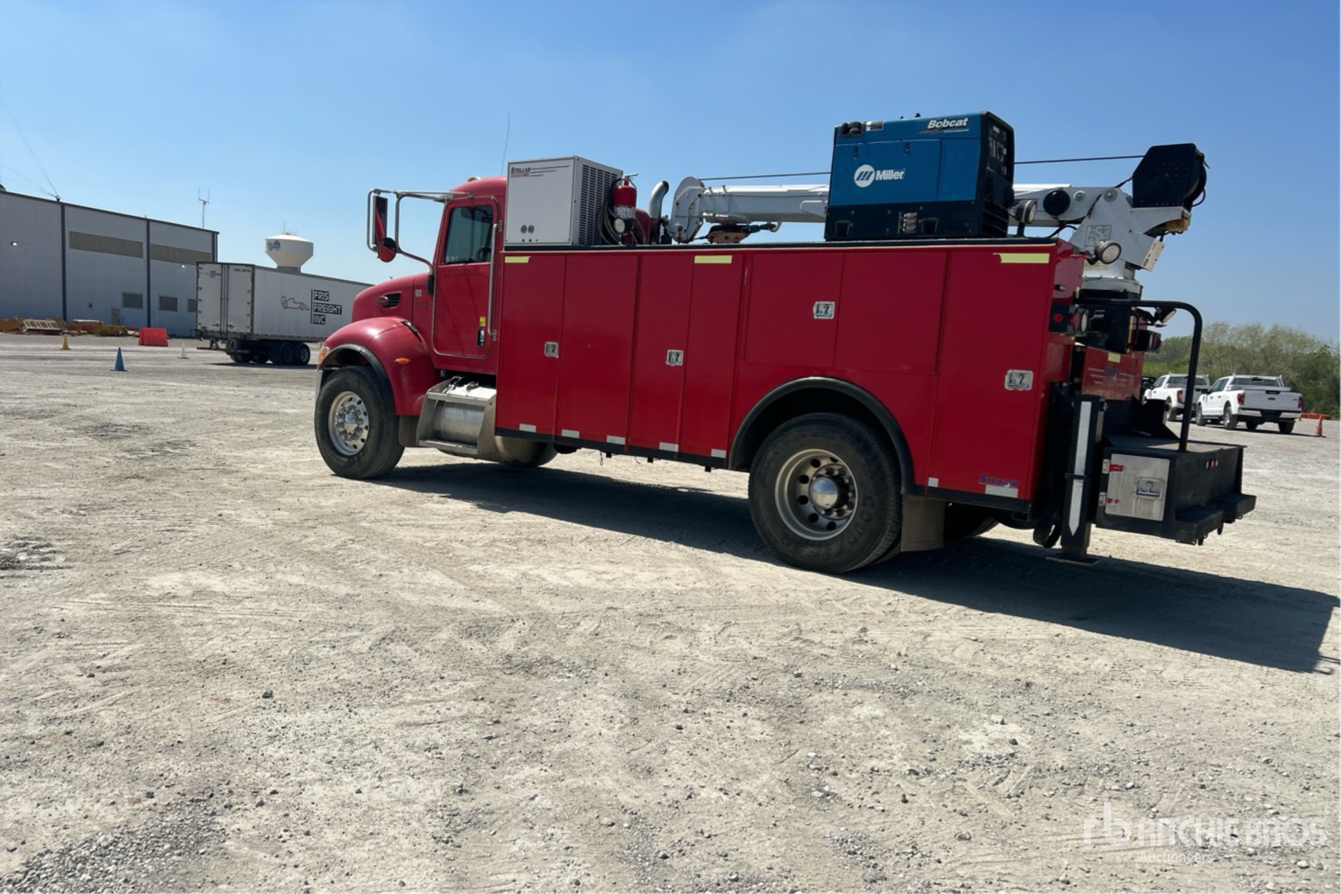 General Appearance with Bild, Ecke hinten links