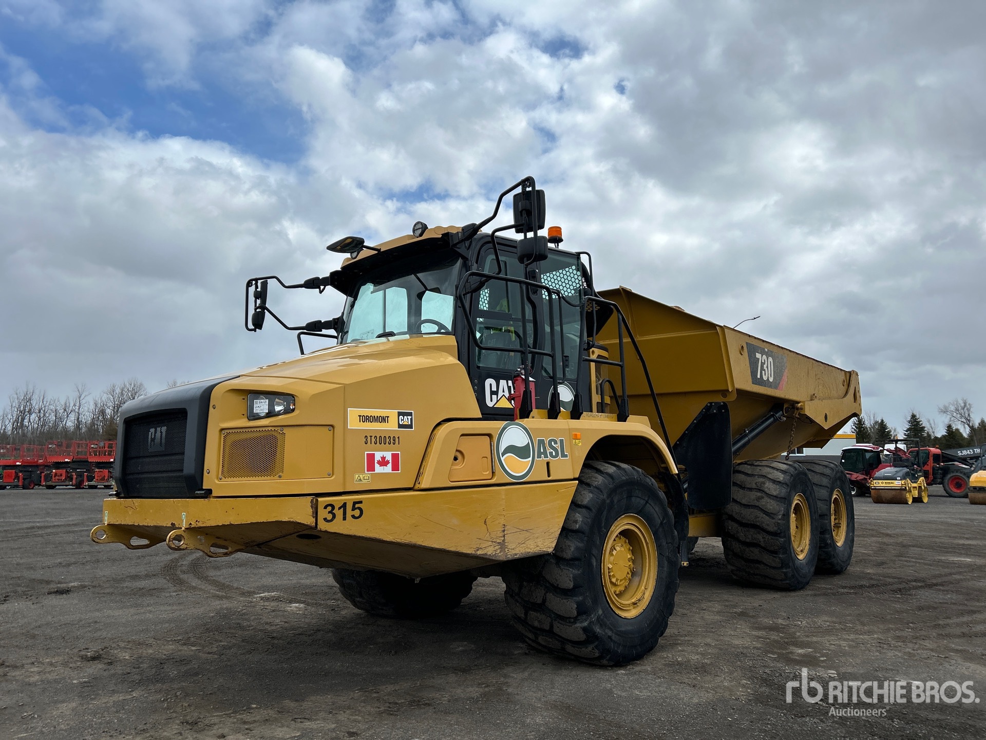 2019 Caterpillar 730