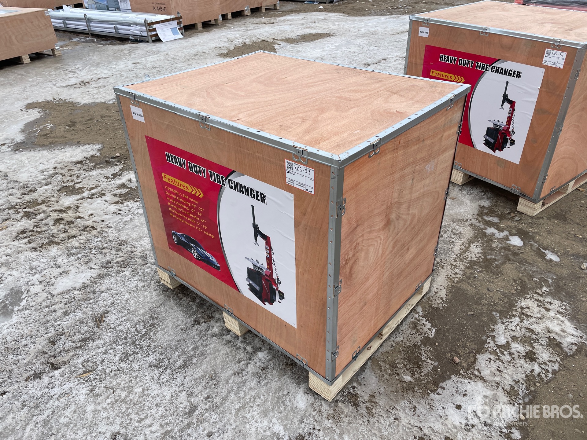 General Appearance with Picture, Left Front Corner