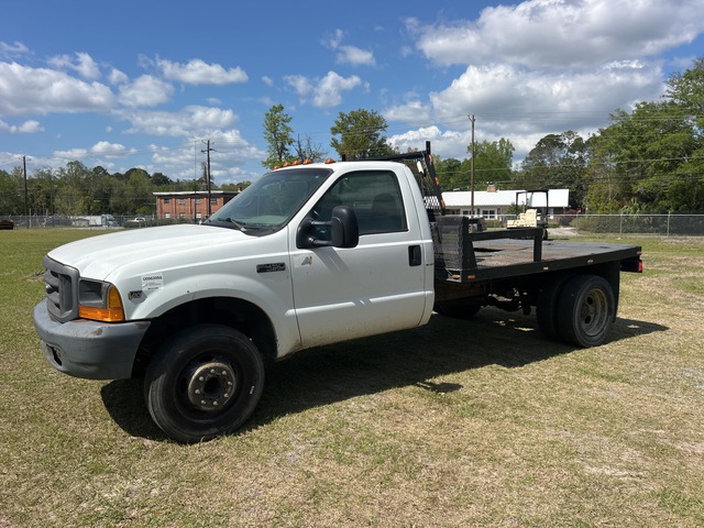 1999 Ford F-450 Flatbed Truck 1999 Ford F-450 Flatbed Truck