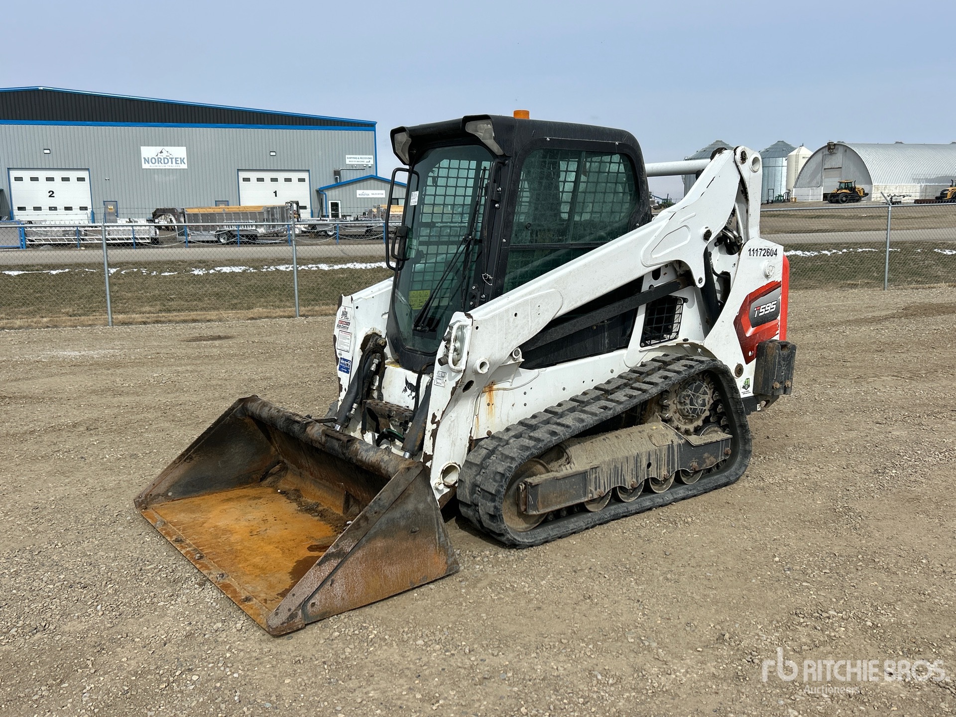 General Appearance with Featured Photo