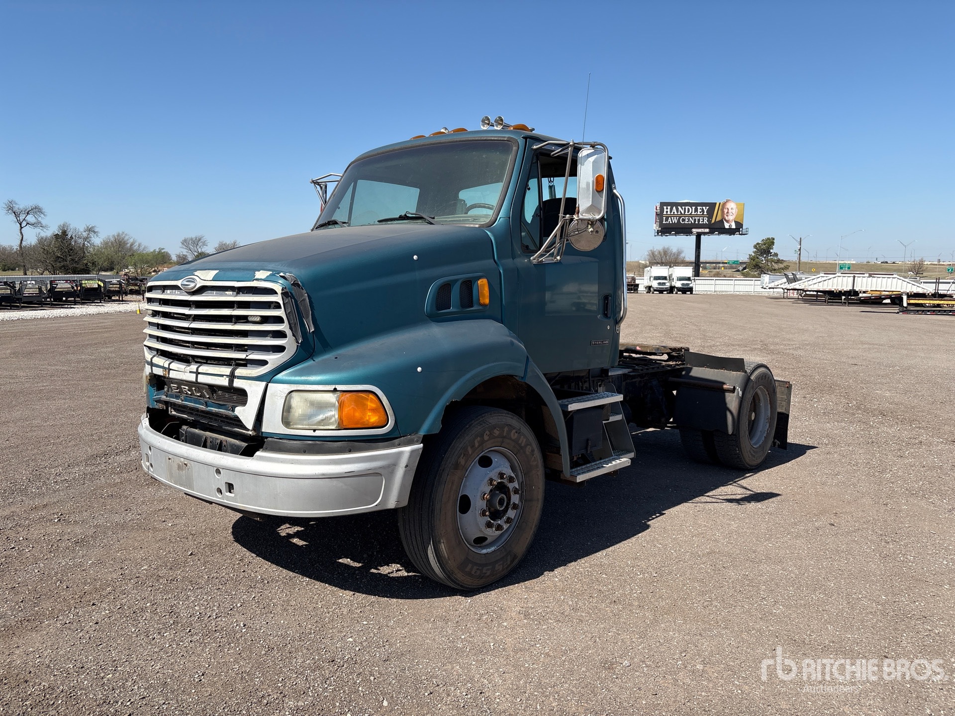 General Appearance with Picture, Left Front Corner