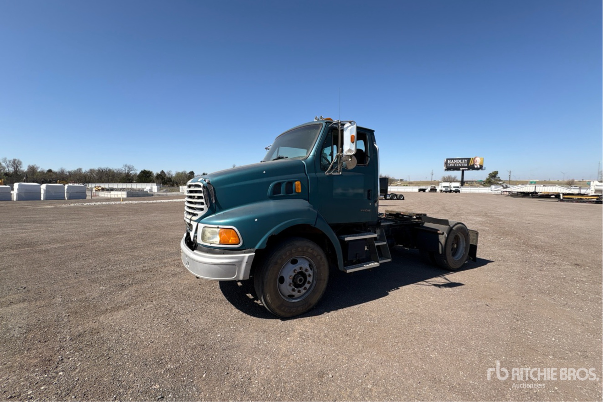 General Appearance with Image, coin avant gauche