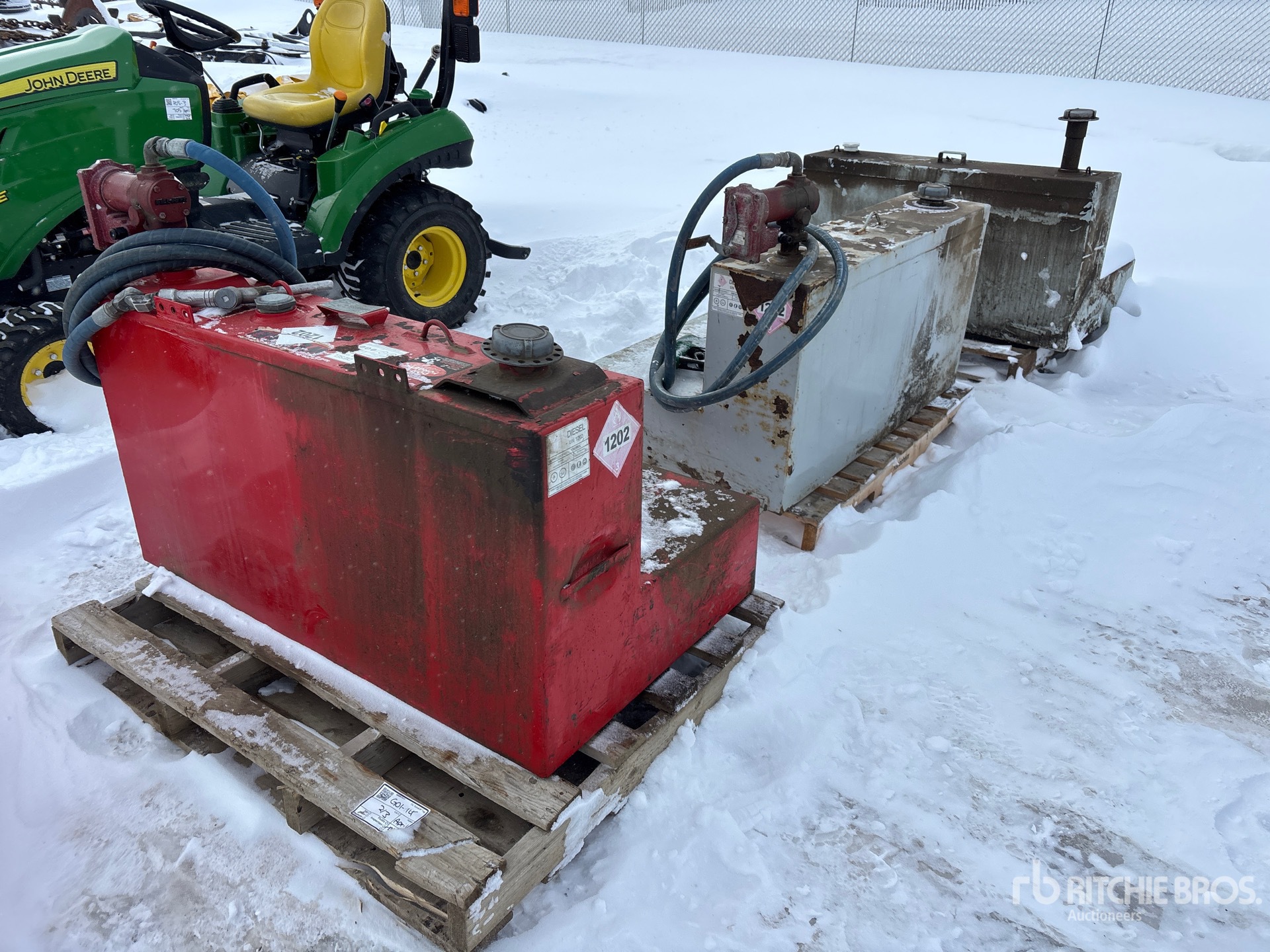 General Appearance with Image, coin avant gauche