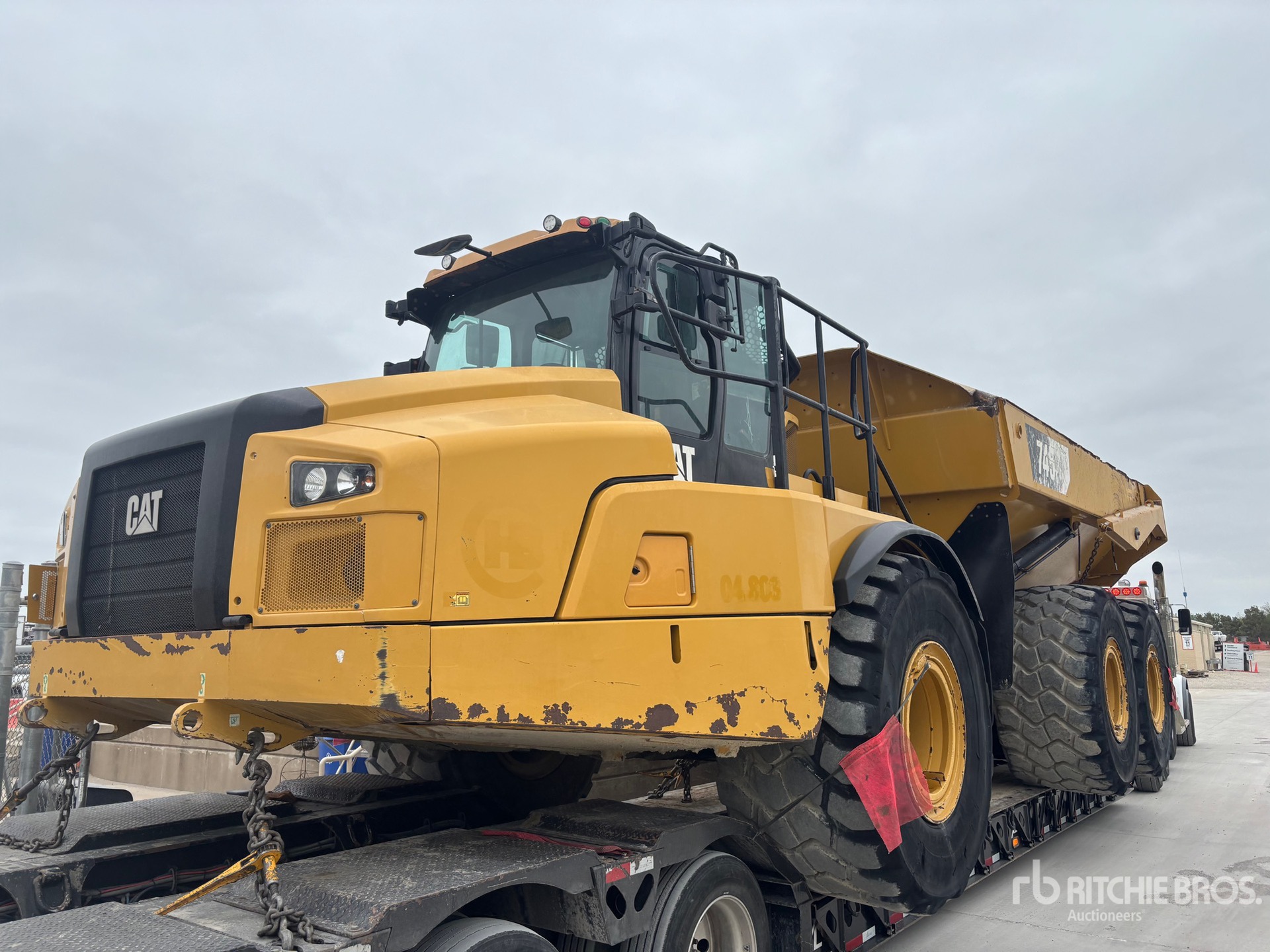 2018 Caterpillar 745