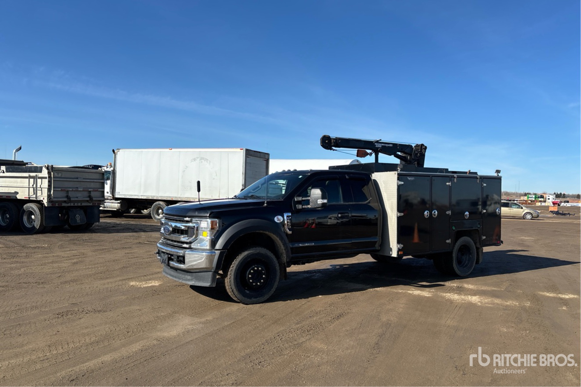 General Appearance with Picture, Left Front Corner