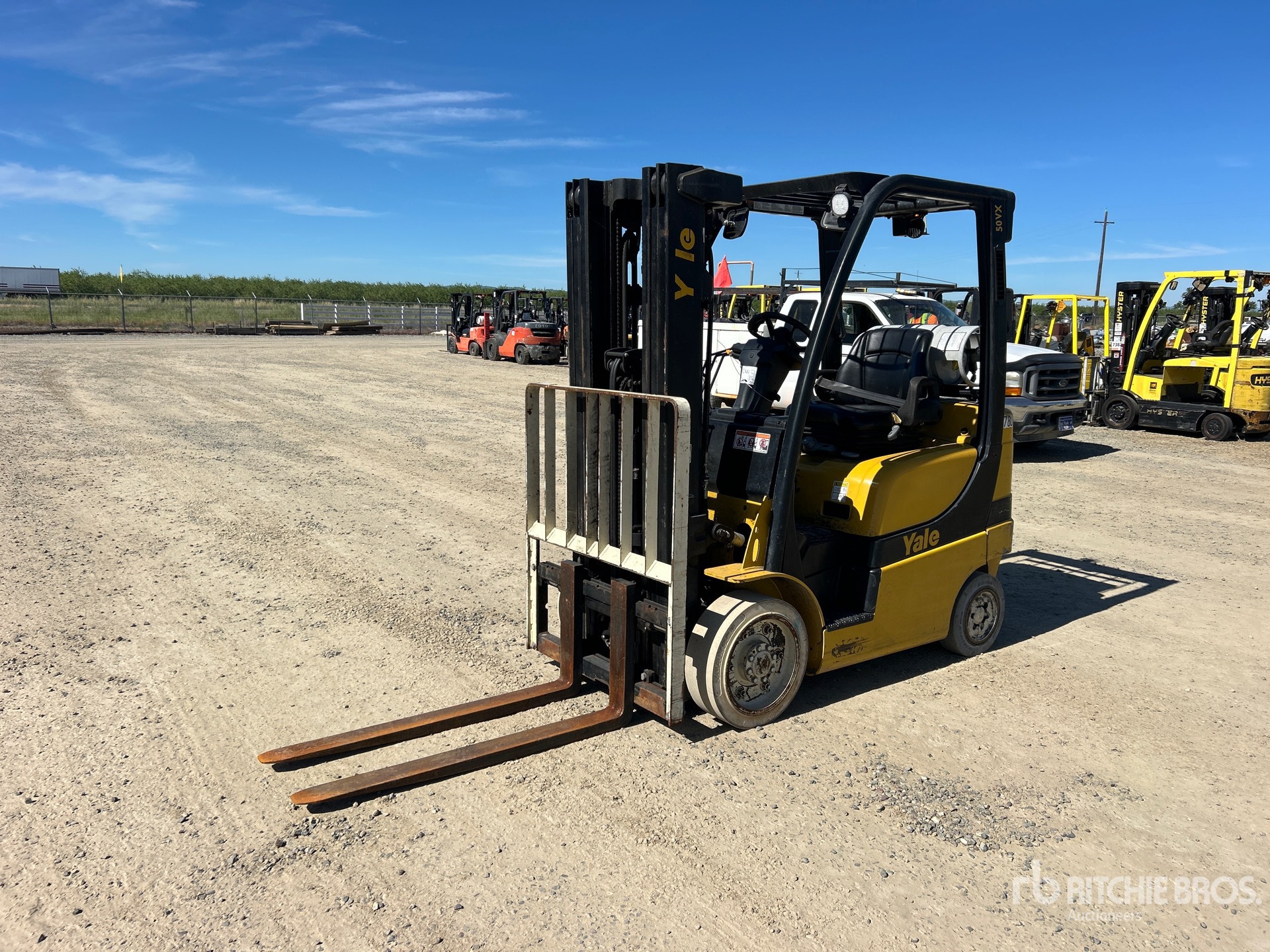 General Appearance with Foto, angolo anteriore sinistro