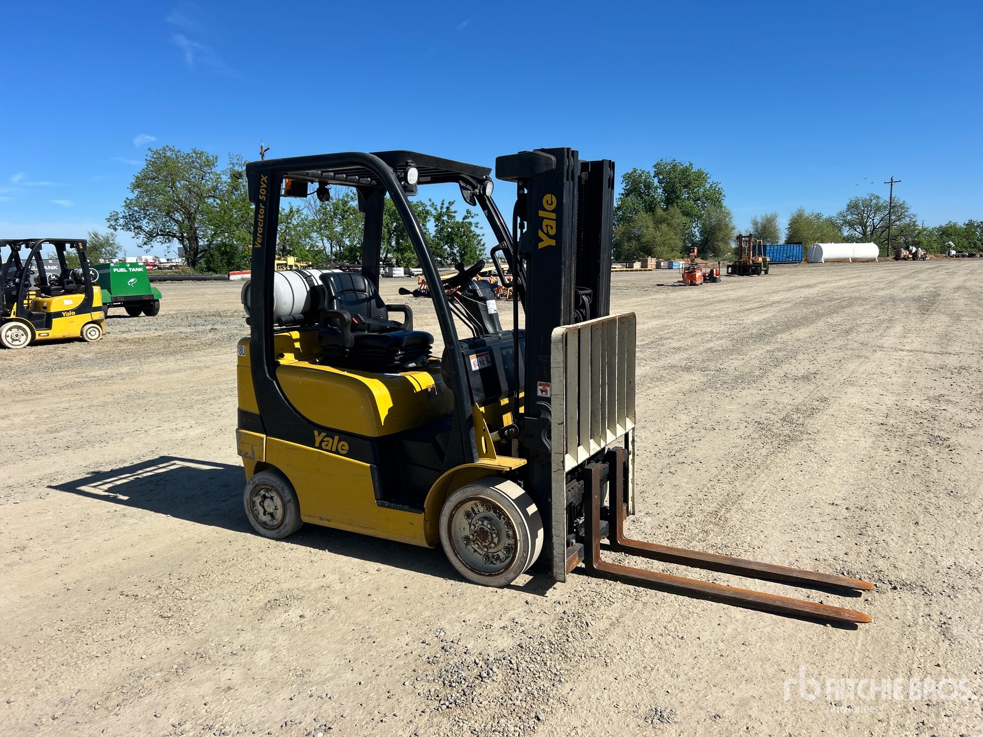 General Appearance with Foto, angolo anteriore destro