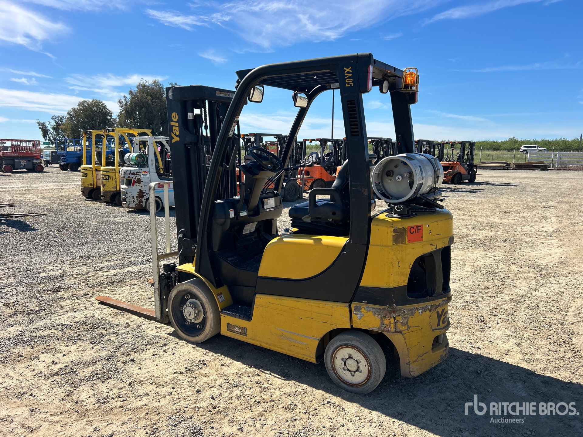 General Appearance with Foto, angolo posteriore sinistro