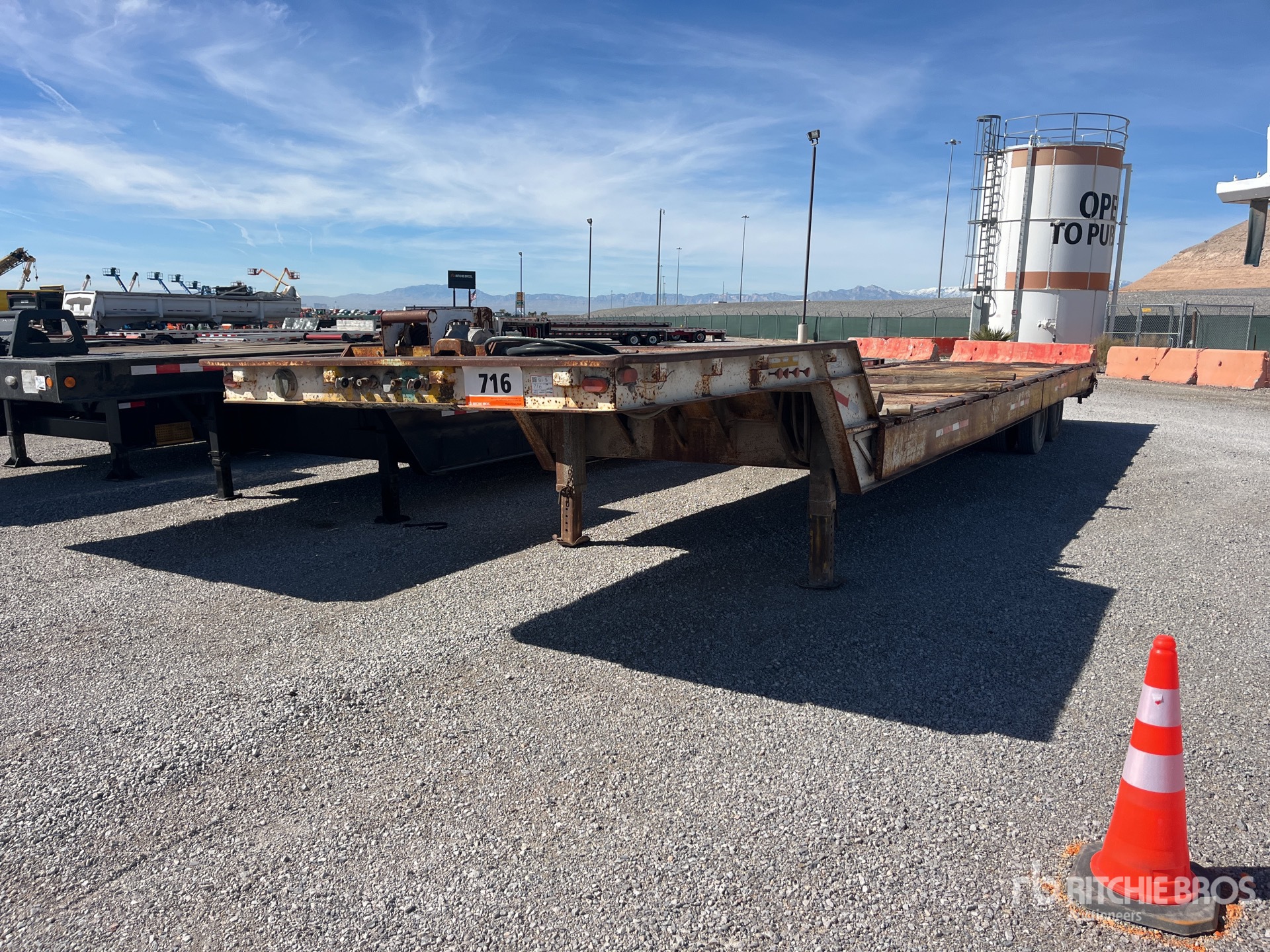 General Appearance with Imagen: esquina delantera izquierda