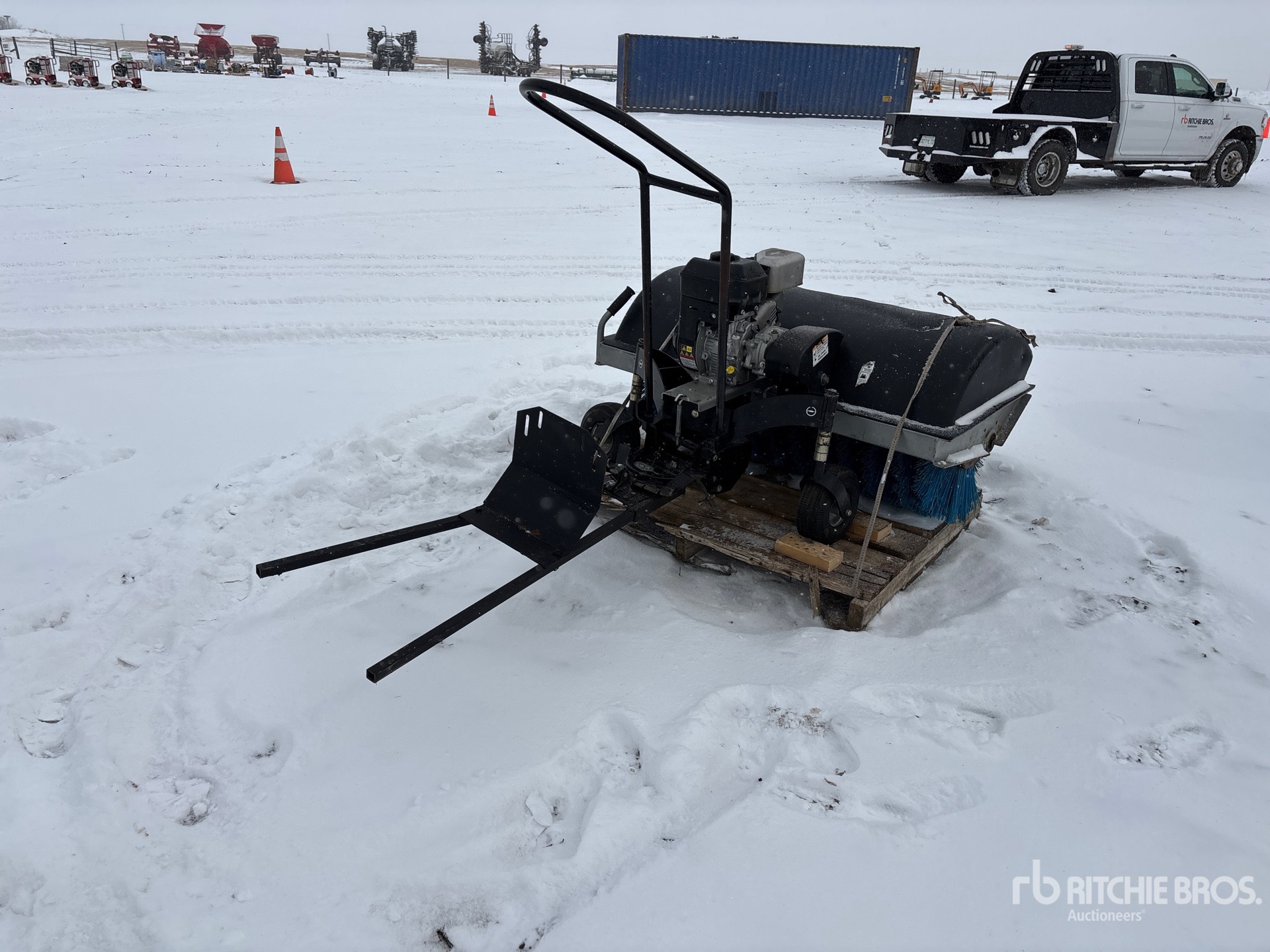 General Appearance with Bild, Ecke hinten rechts