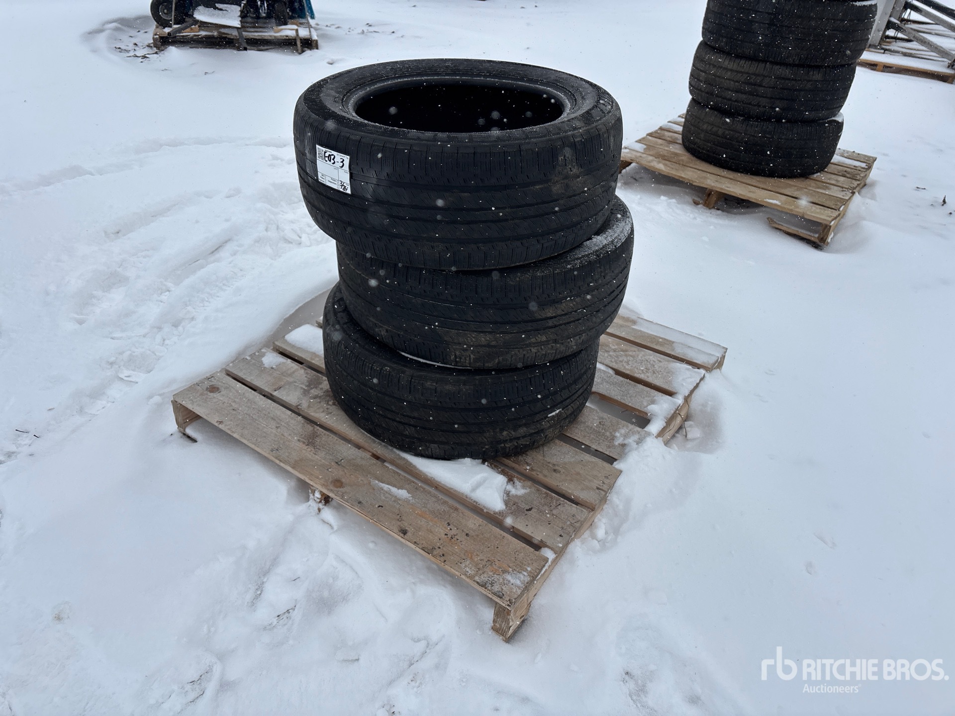 General Appearance with Bild, Ecke hinten rechts